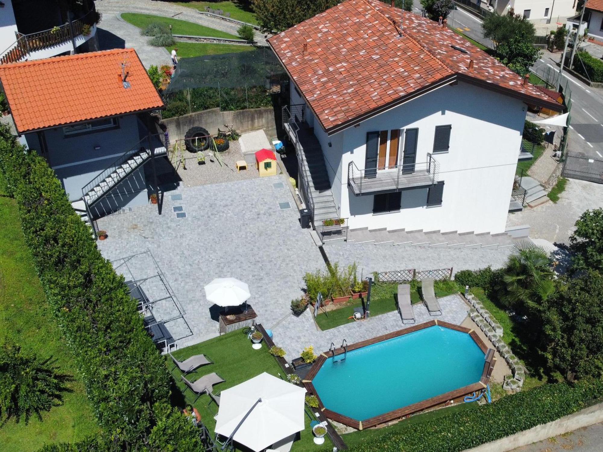 Апартаменты Casa Charlie Arcisate Экстерьер фото